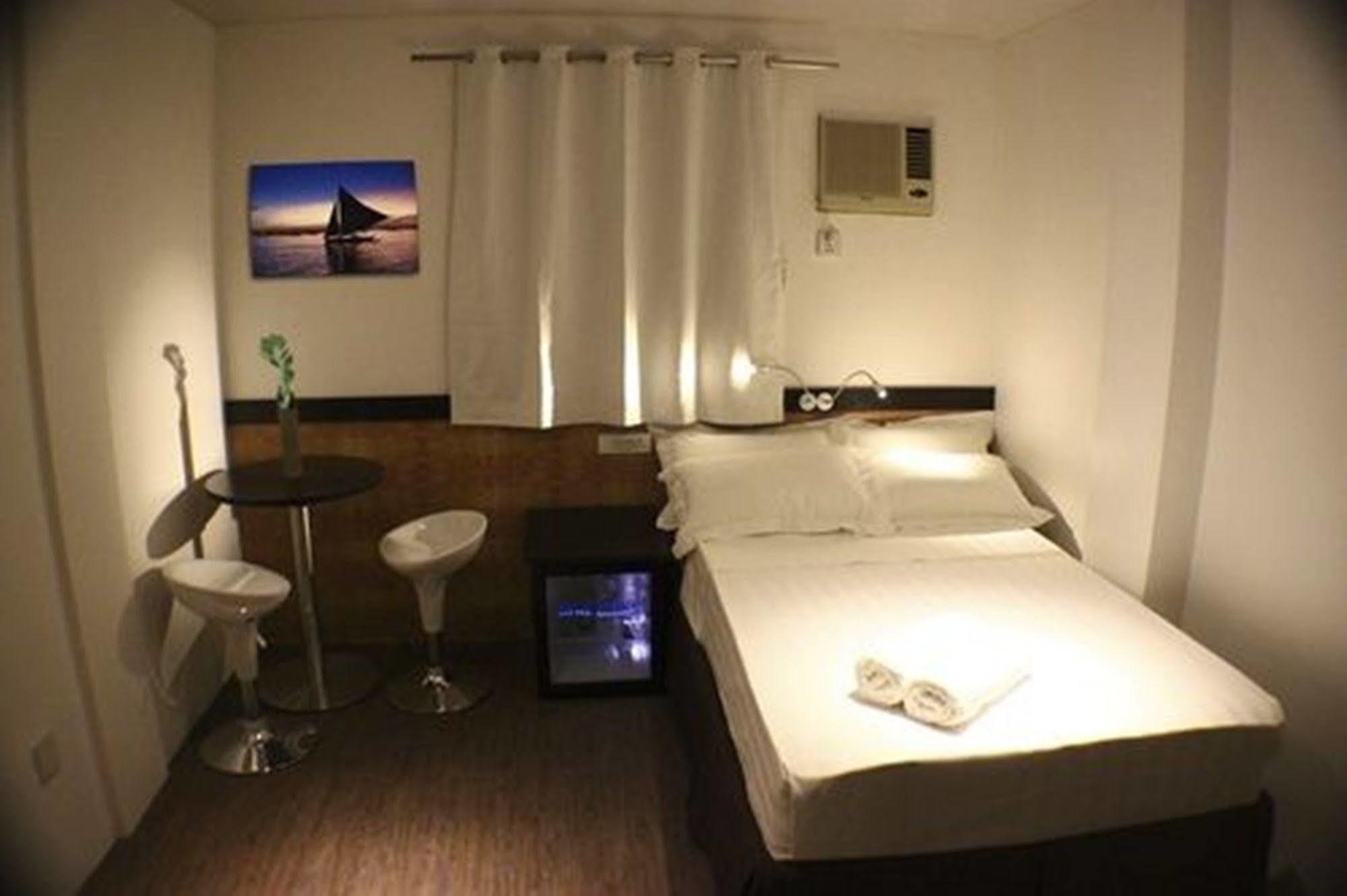 Oyo 124 Blue Dawn Boracay Hotell Manoc-Manoc Exteriör bild